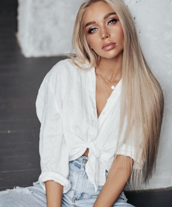 Анкета проститутки Арина - город Адильотар, 20 лет, №3171